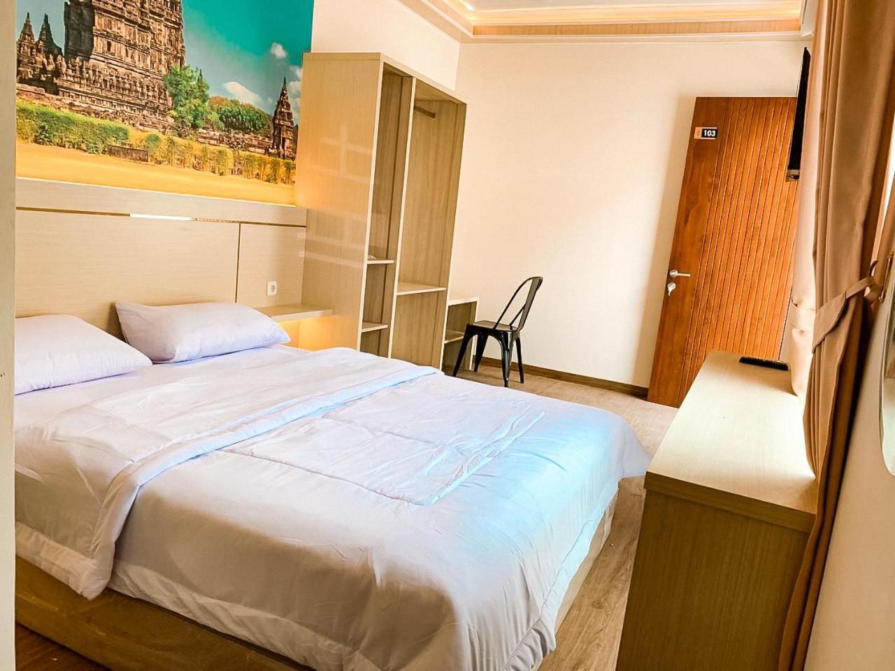 Kartiko Palagan Eksklusif Yogyakarta Hotel Kejayan Exterior photo